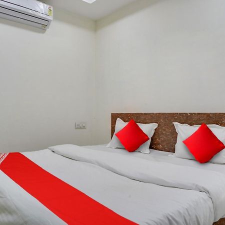 Hotel O Shivansh Bhopál Kültér fotó